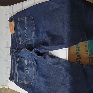 LEVI 541 Jean's Size 34x32 Dark Wash